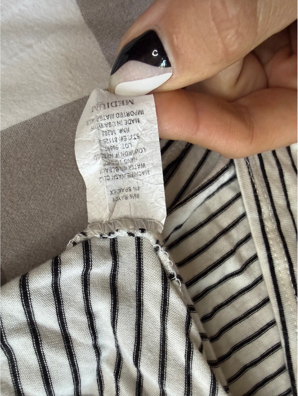 Women's Top | Tank Top | Livi by Olivia Rae | Size Medium - Picture 3 of 5